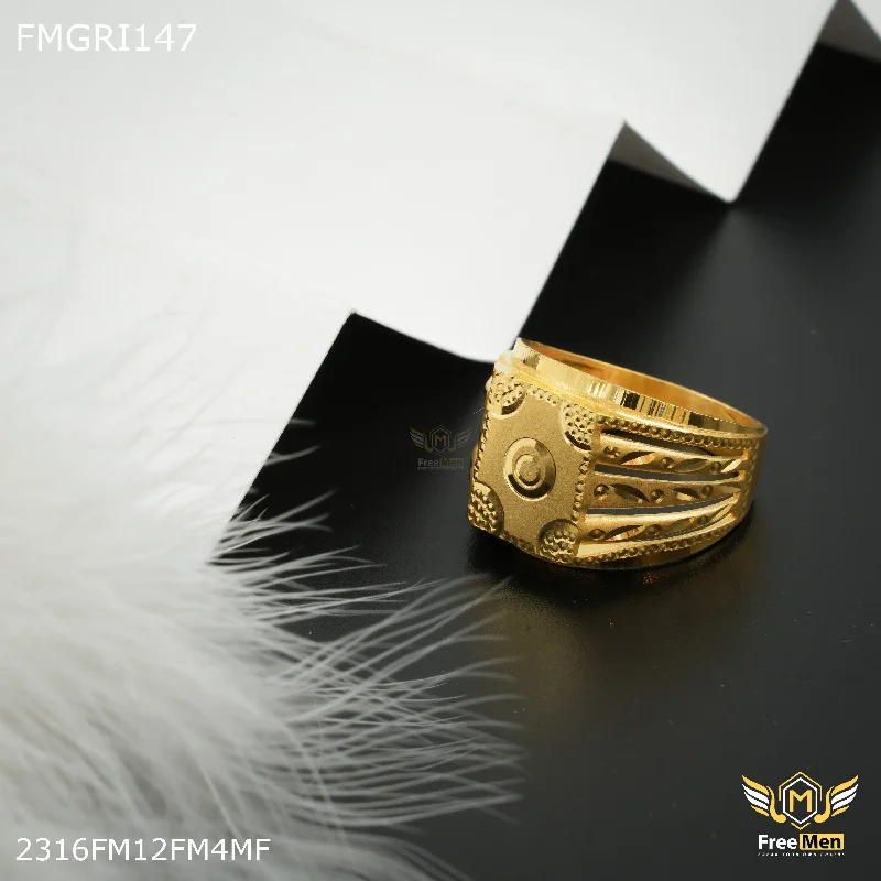 Freeme 1gm Designer Gold plated ring for men - FMGRI147