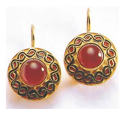 Gloucester Garnet Earrings