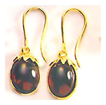 Wessex Garnet Earrings