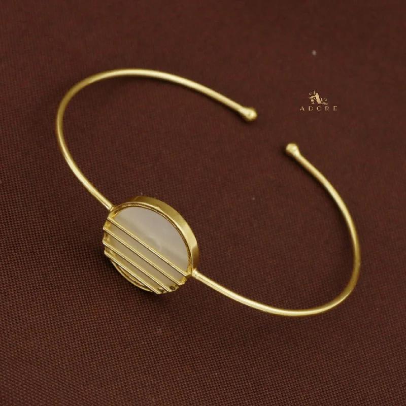 Brina MOP 4 Lines Bangle